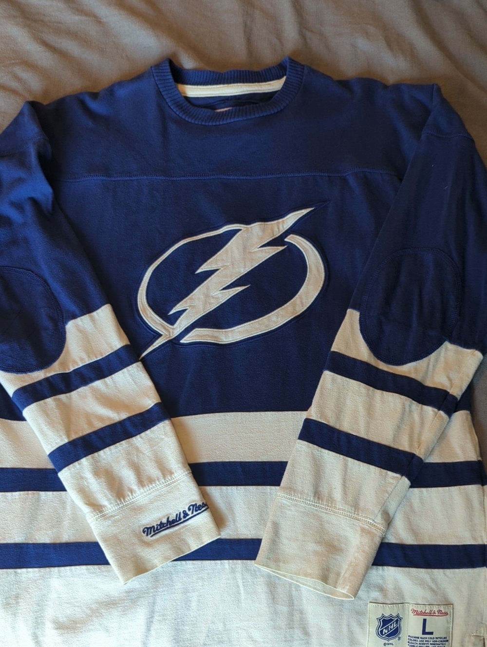 Mitchell & Ness Navy and Cream Tampa Bay Lightning Knit Pullover